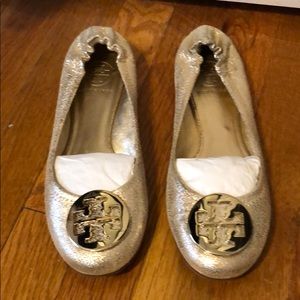 Tory Burch Gold Metallic Reva Flat Size 7